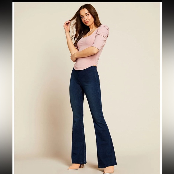 Free People Gummy Flared Leg Mid Rise Pull On Stretch Jeans - Picture 4 of 8